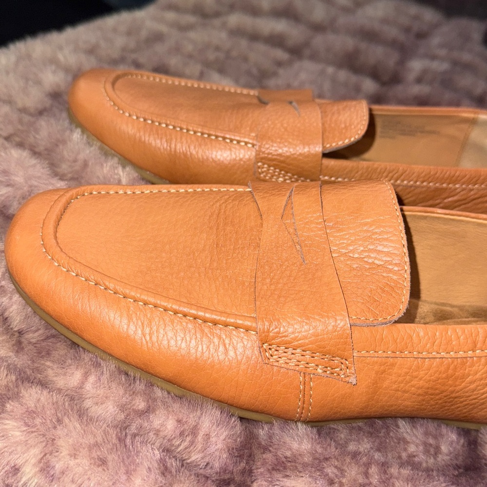 Women’s Sofft brown soft pebbled leather slip on Moccasins, loafers shoes,sz 9.5 - Picture 12 of 14